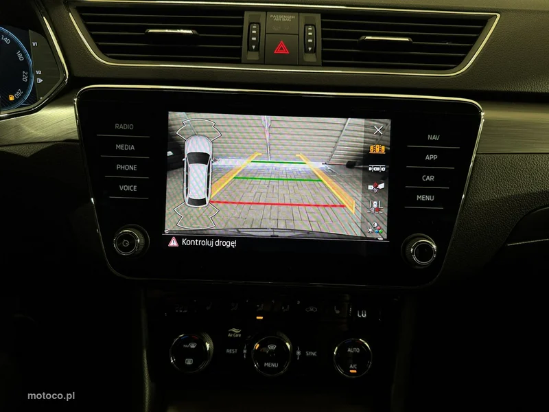 Skoda Superb III 23