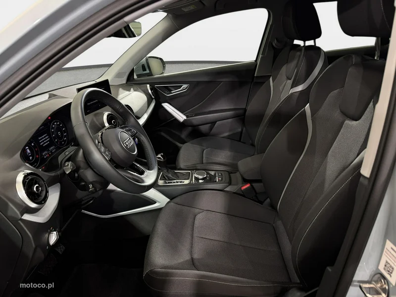 Audi Q2 28