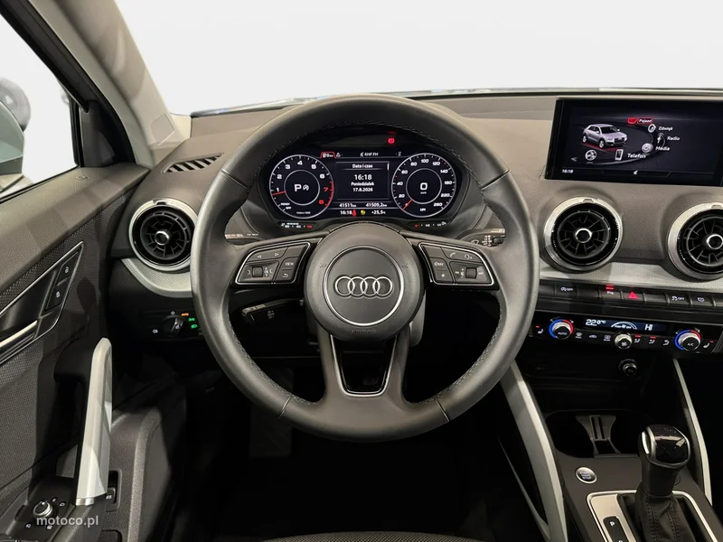 Audi Q2 13