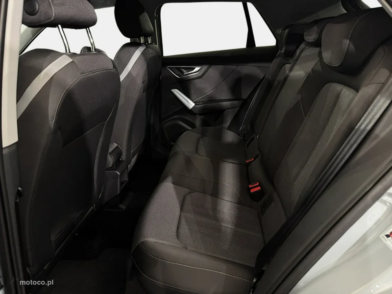 Audi Q2 27