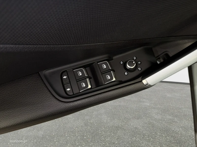 Audi Q2 29