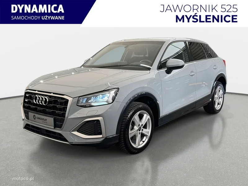Audi Q2 4