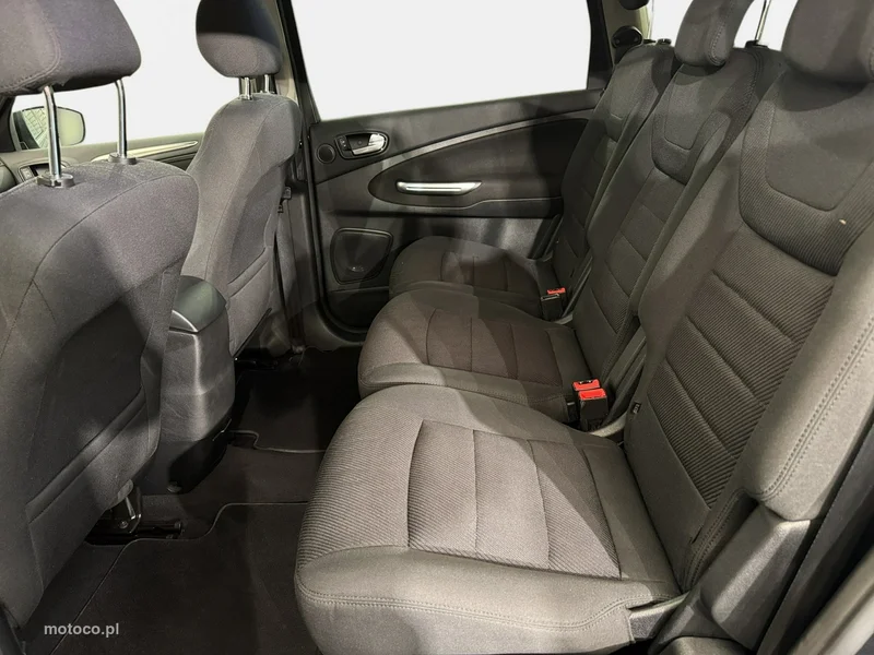 Ford S-Max I 17