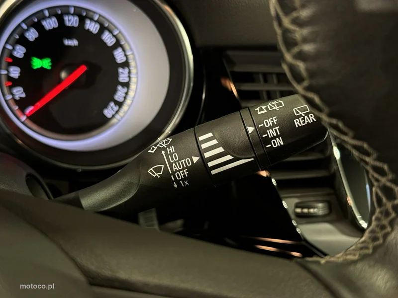 Opel Astra K 15