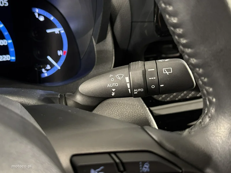 Toyota Yaris Cross XP210 16