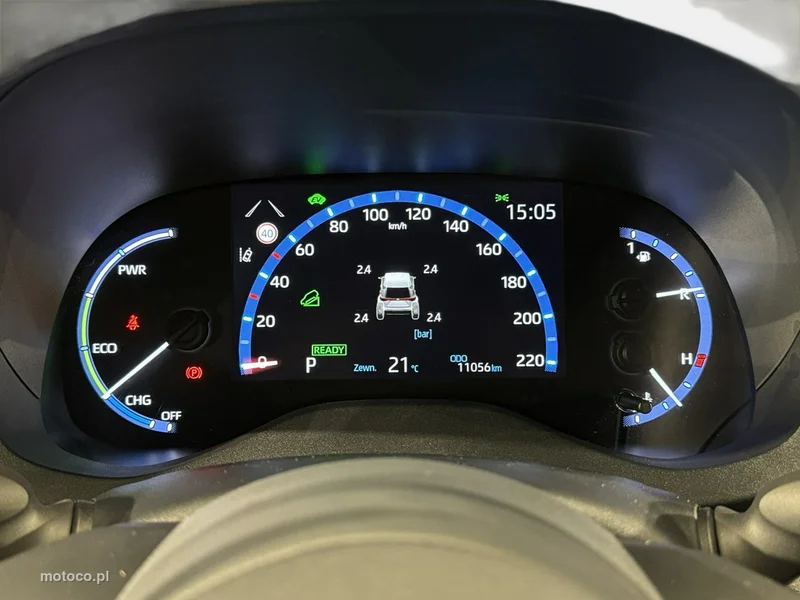 Toyota Yaris Cross XP210 17