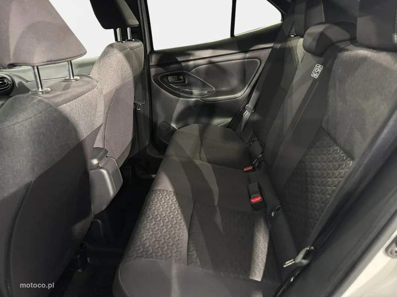 Toyota Yaris Cross XP210 25