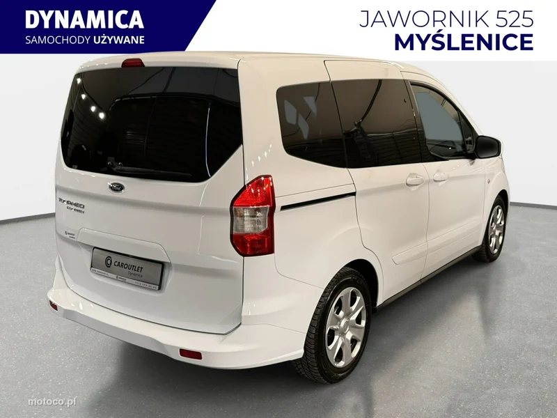 Ford Tourneo Courier 7