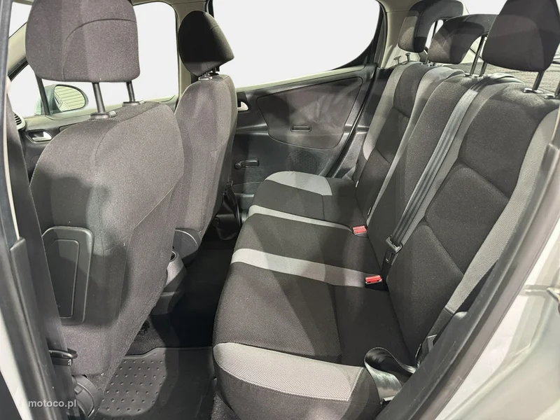 Peugeot 207 17
