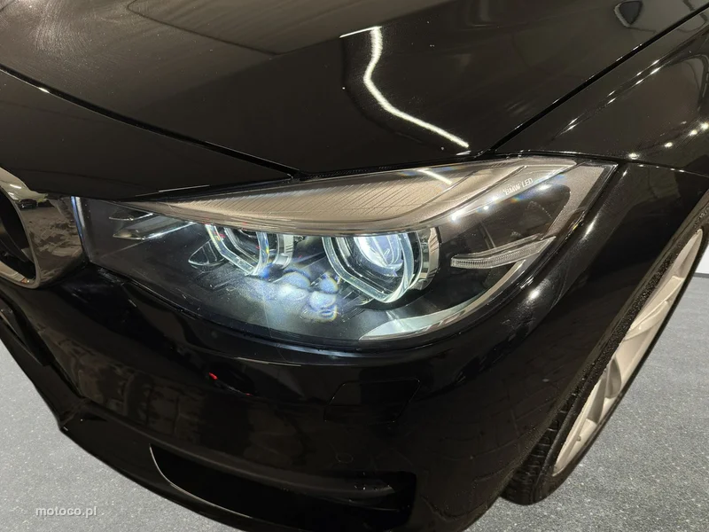 BMW Seria 3 G20 3GT 9