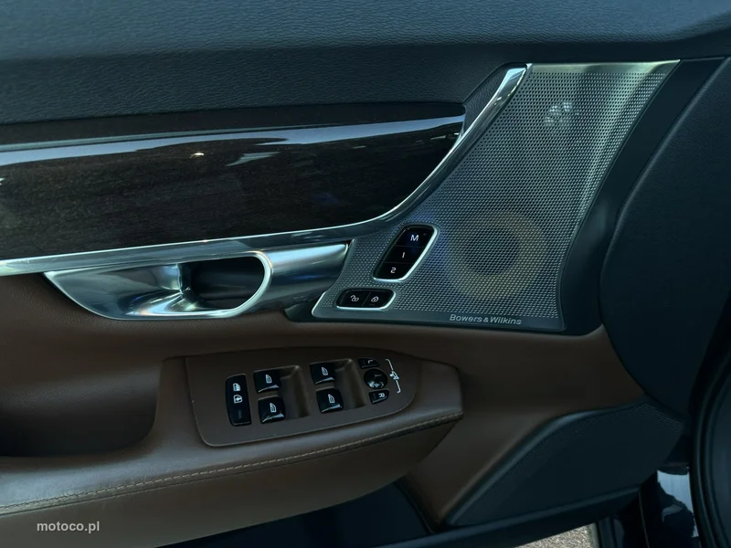 Volvo S90 28