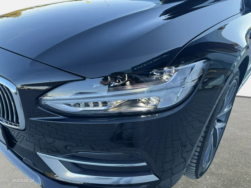 Volvo S90 9