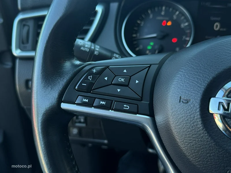 Nissan Qashqai 15