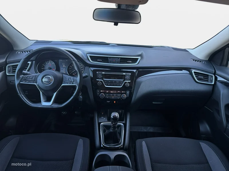 Nissan Qashqai 10