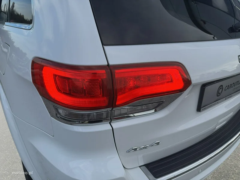 Jeep Grand Cherokee 11