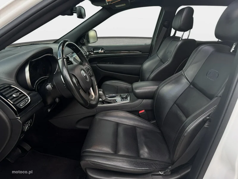 Jeep Grand Cherokee 25