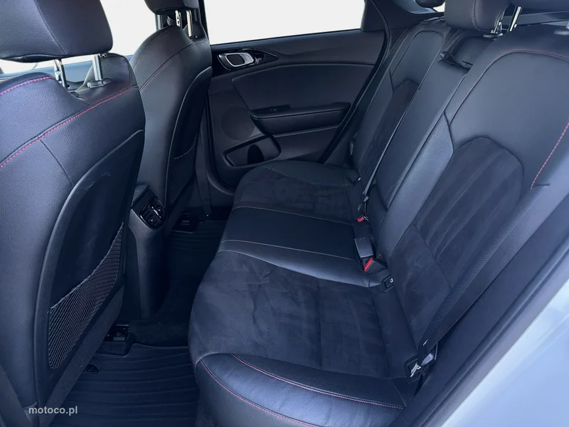 Kia Pro_cee'd 29