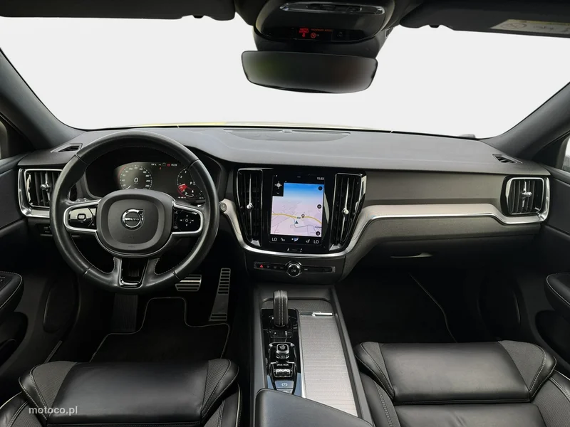 Volvo V60 12