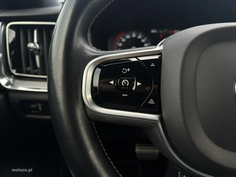Volvo V60 14