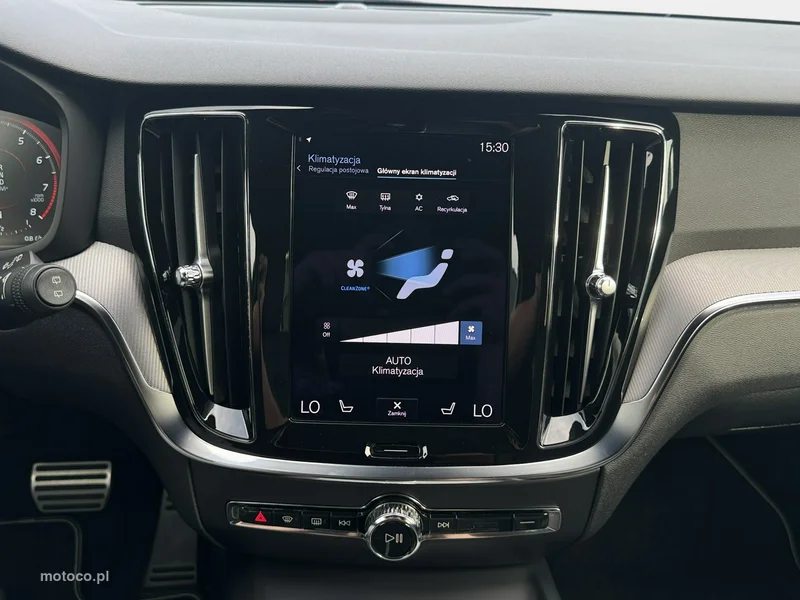 Volvo V60 19