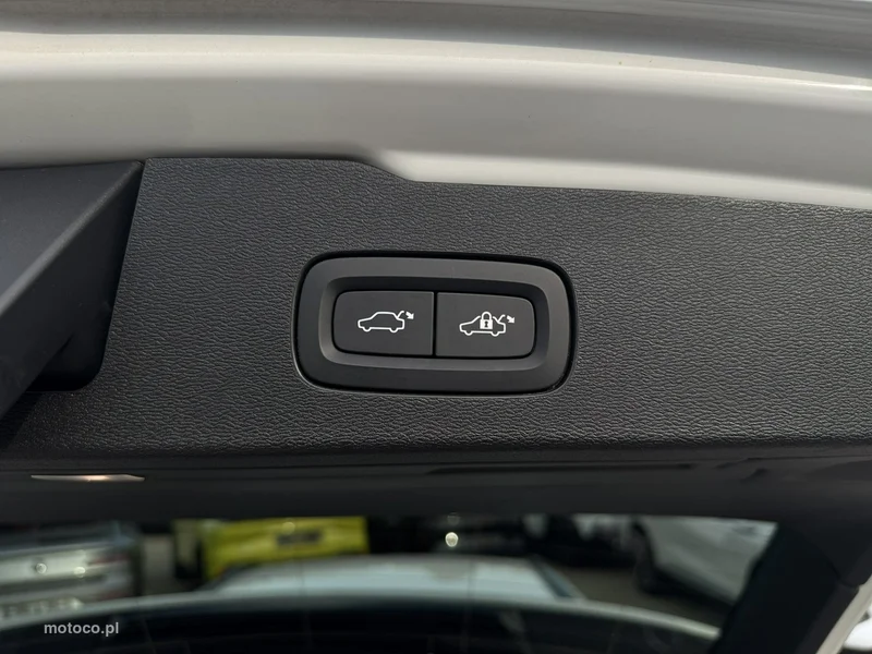 Volvo V60 25