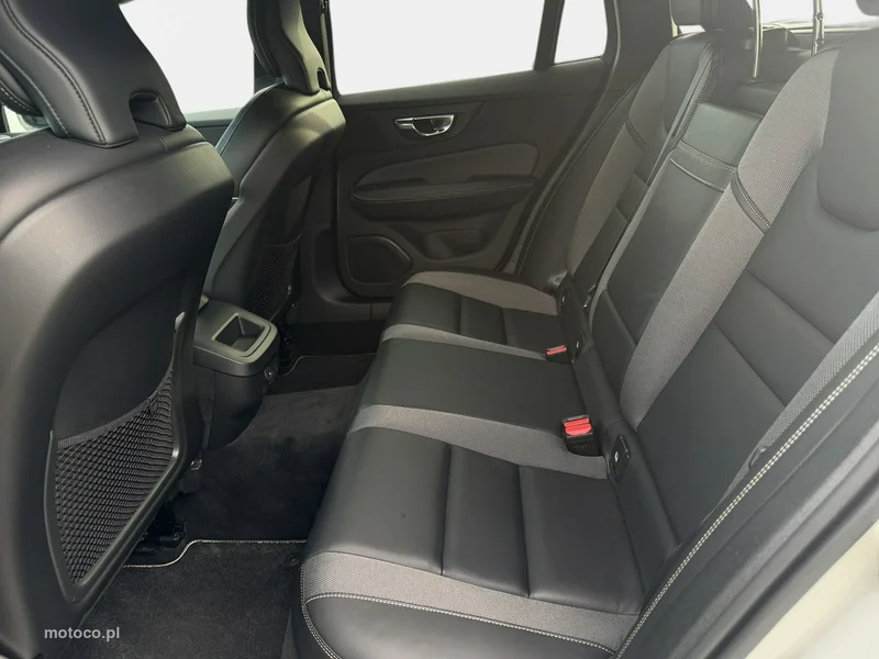 Volvo V60 26