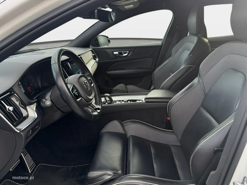 Volvo V60 27