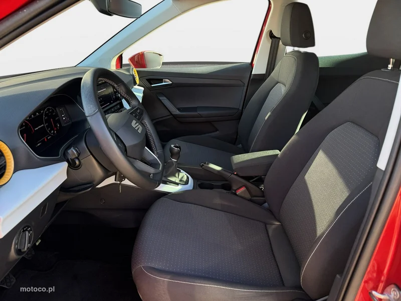 Seat Arona 22