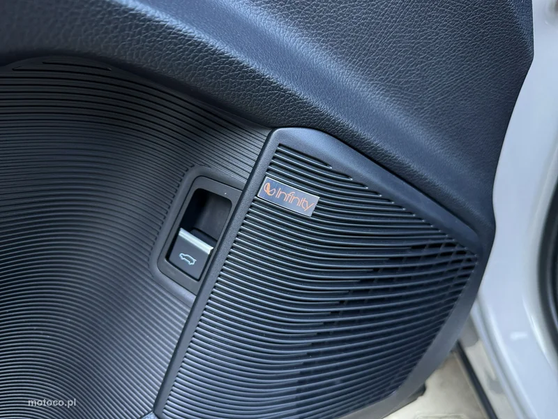 BYD SEAL U 40