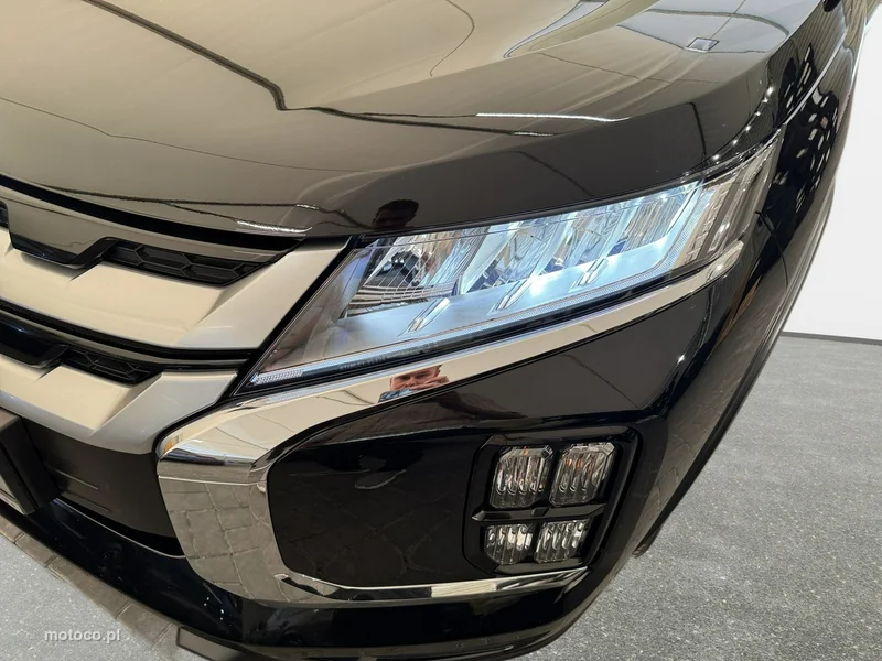 Mitsubishi ASX 9