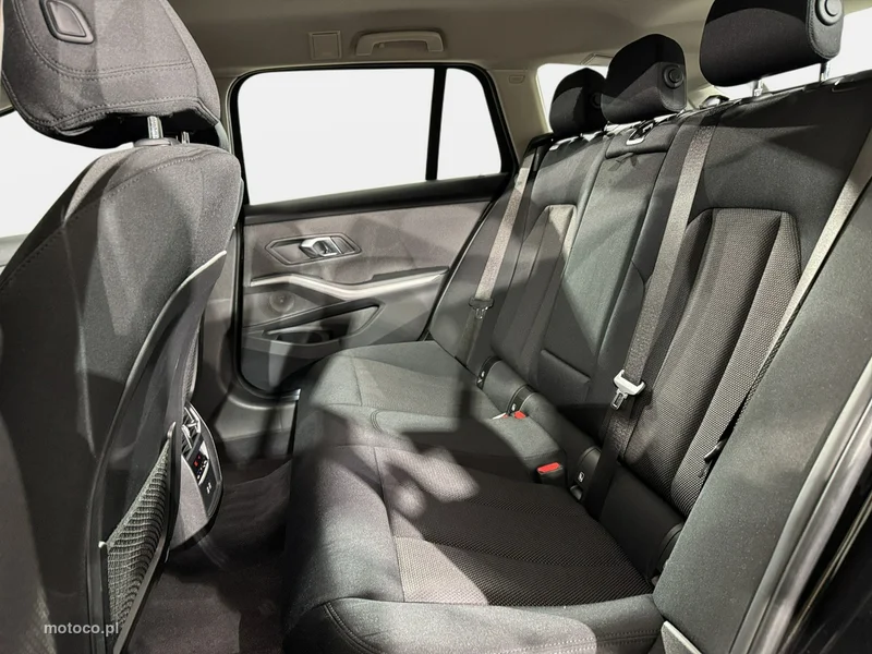 BMW Seria 3 G20 320 14