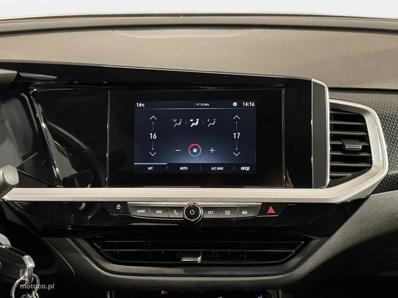 Opel Grandland I 23