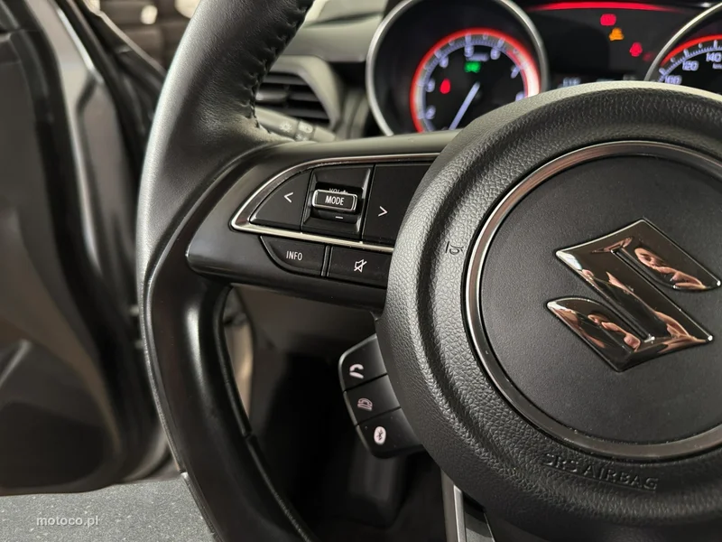 Suzuki Swift 14