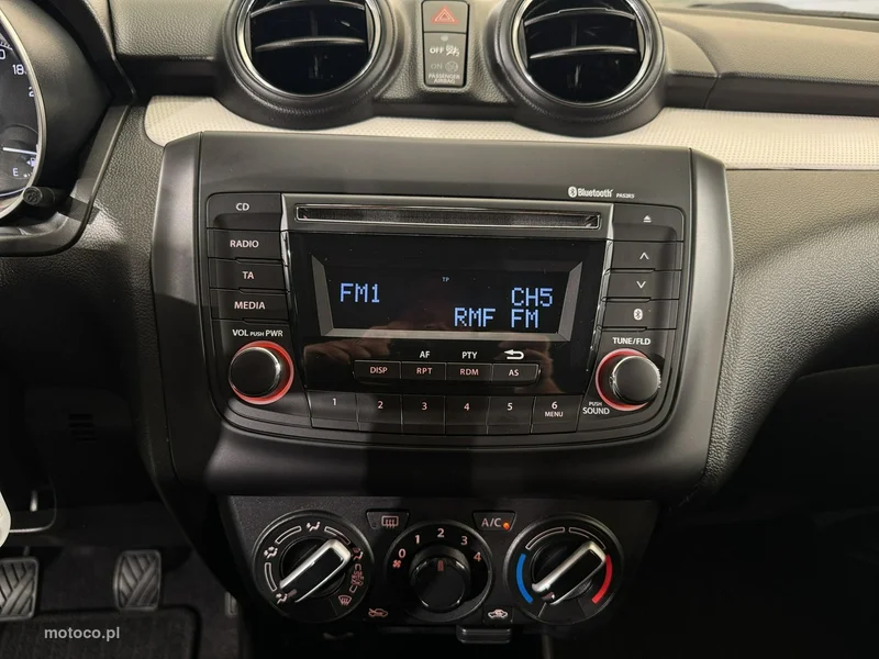 Suzuki Swift 17