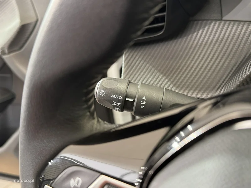 Peugeot 2008 24