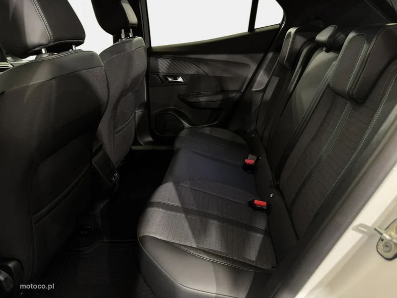 Peugeot 2008 27