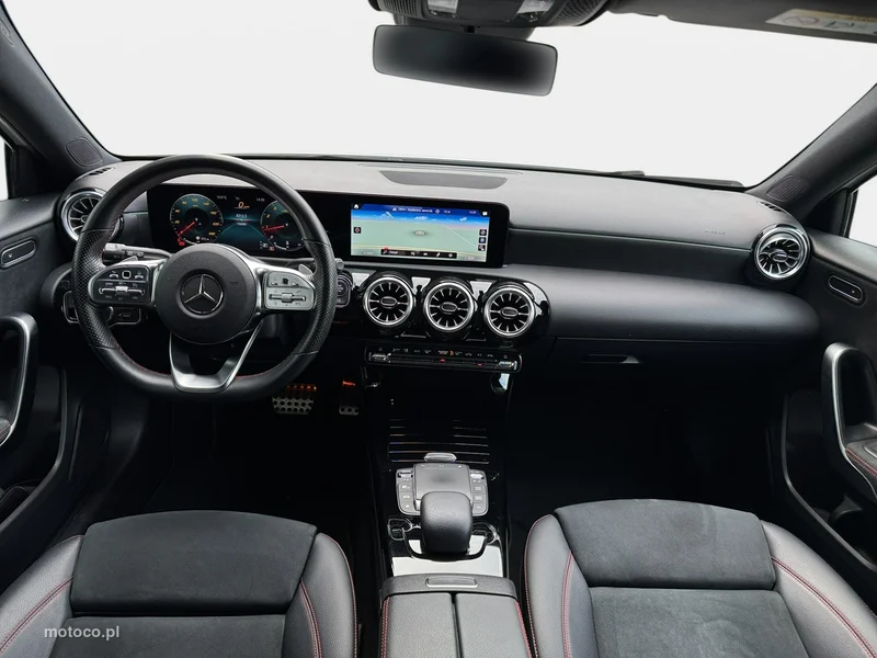 Mercedes-Benz Klasa A W177 A 180 12