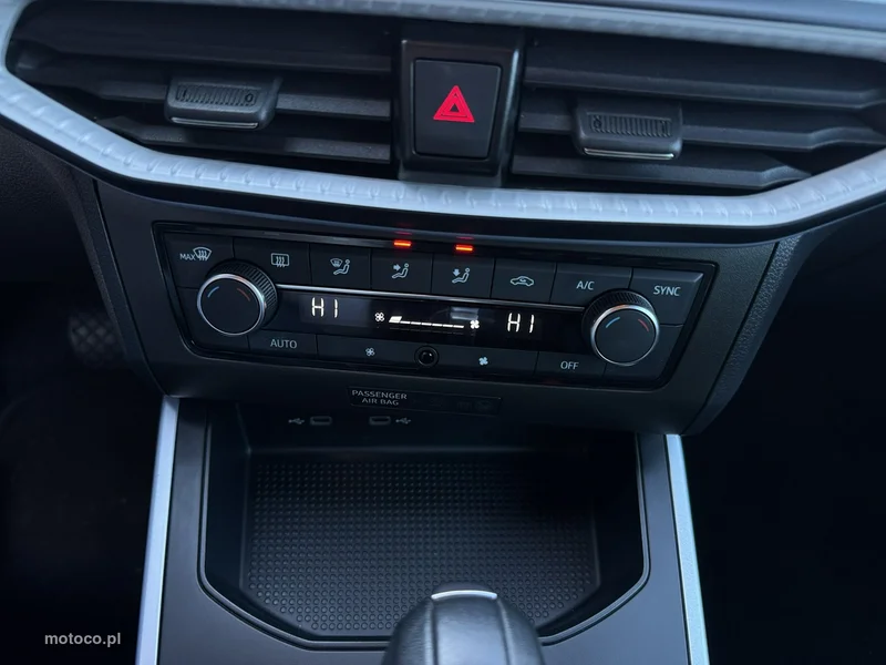 Seat Arona 22