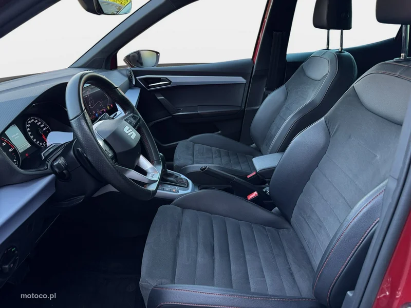 Seat Arona 27