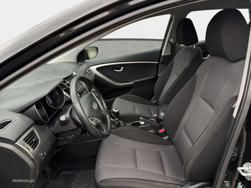 Hyundai i30 21