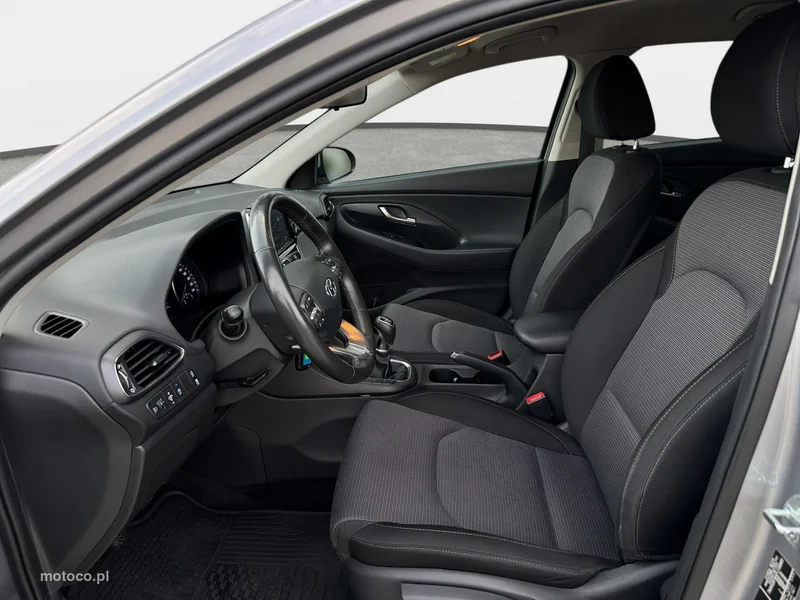 Hyundai i30 23