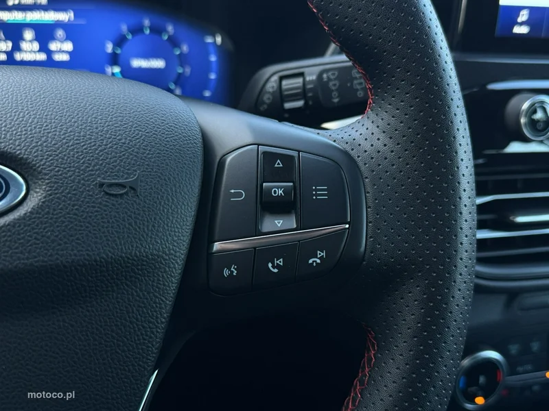 Ford Kuga III 15