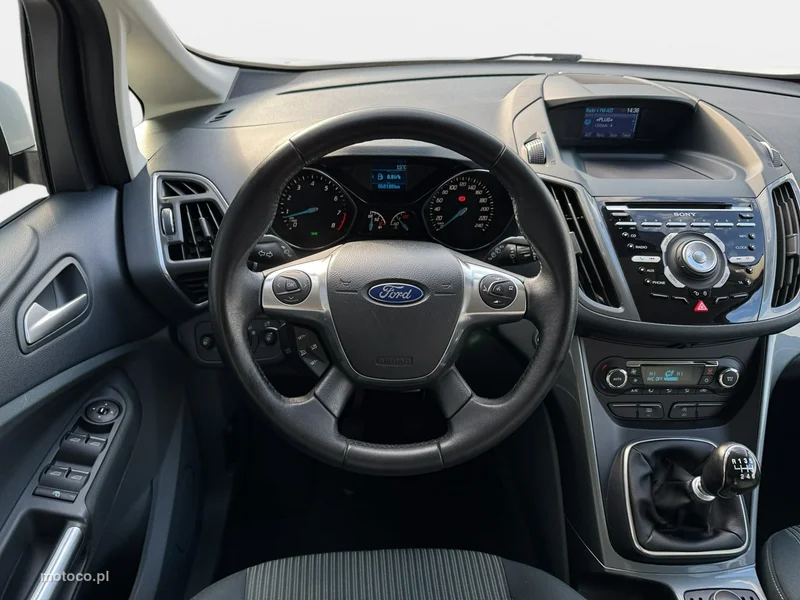 Ford C-Max II 11