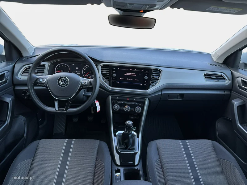Volkswagen T-Roc A1 12
