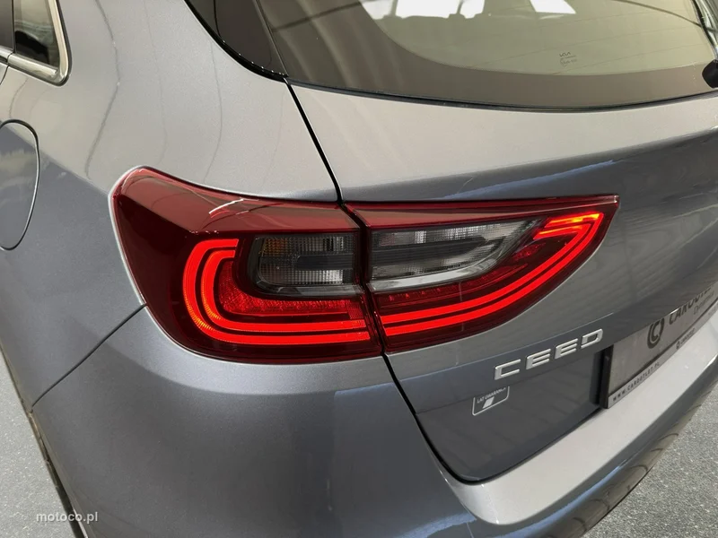 Kia Cee'd 12