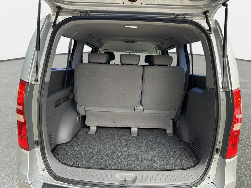 Hyundai H-1 21