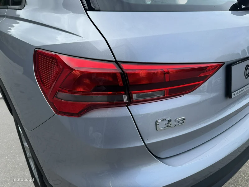 Audi Q3 F3 11