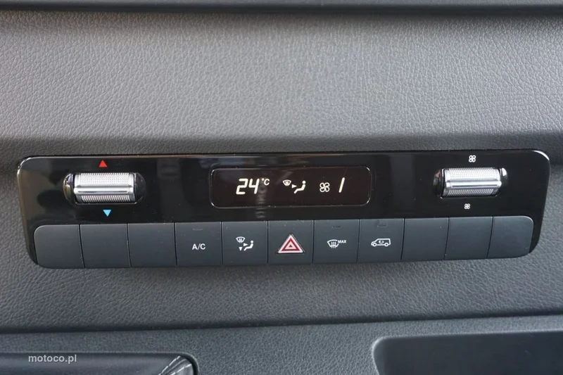 Mercedes-Benz Sprinter 22