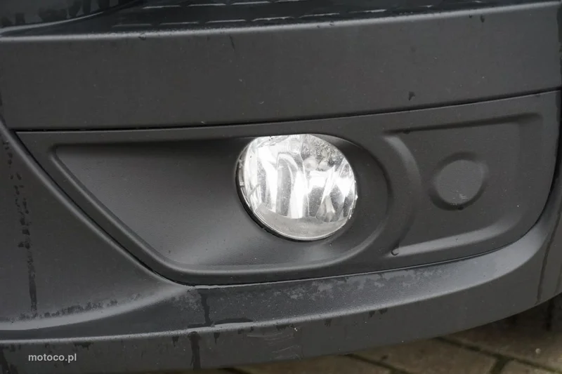 Renault Master 28