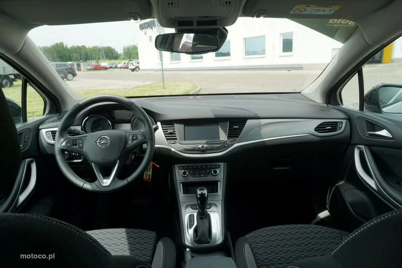 Opel Astra K 13